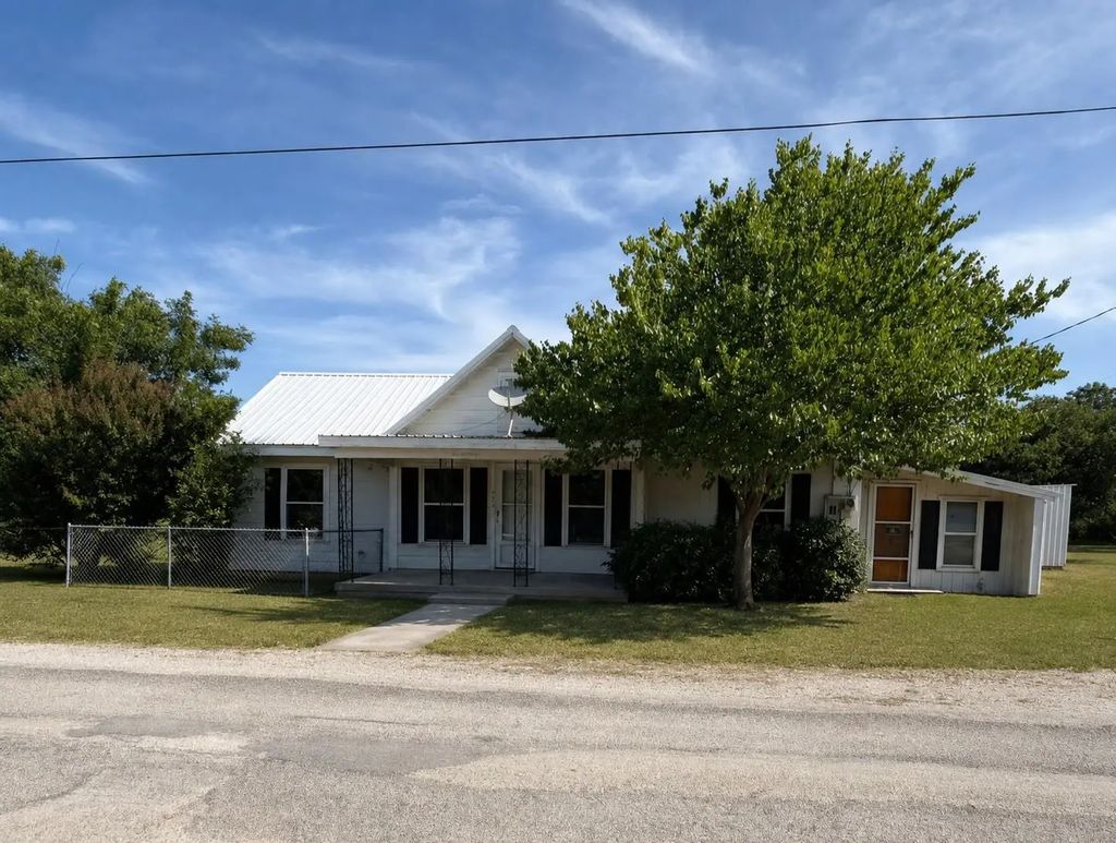 600 W 14th Street, Coleman