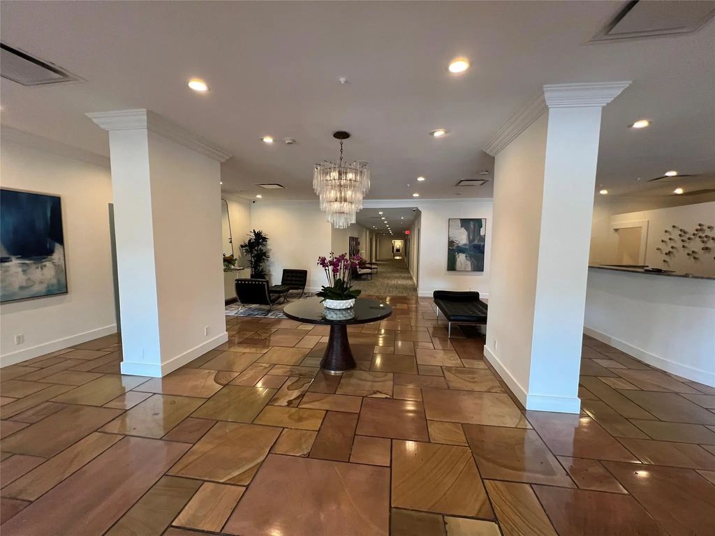 3883 Turtle Creek Boulevard 2214, Dallas
