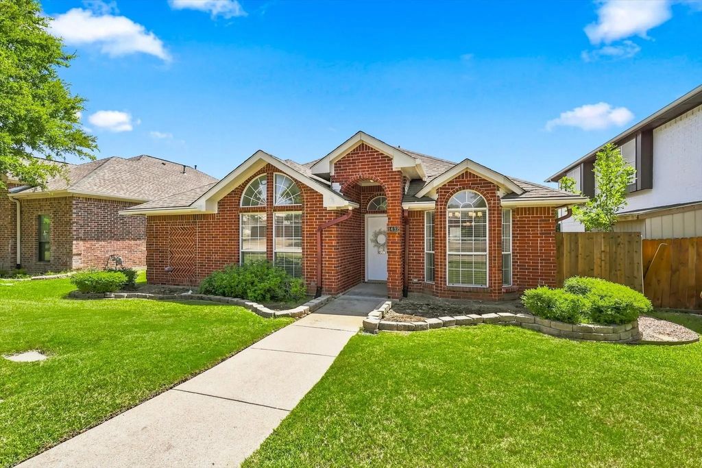 1432 Saint Gallen Lane, Lewisville