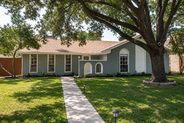 1818 Trowbridge Street, Garland