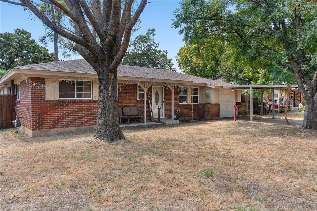 7228 Nosilla Street, Fort Worth