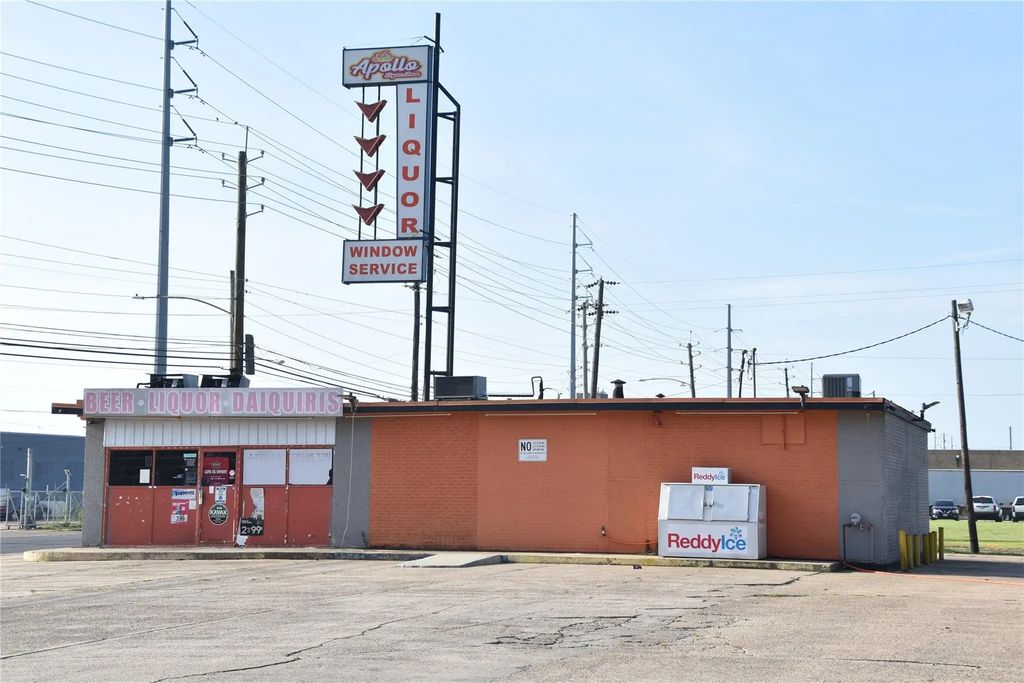 5932 Linwood Avenue, Shreveport