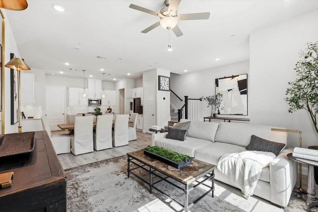 12952 Wymeth Drive, Farmers Branch