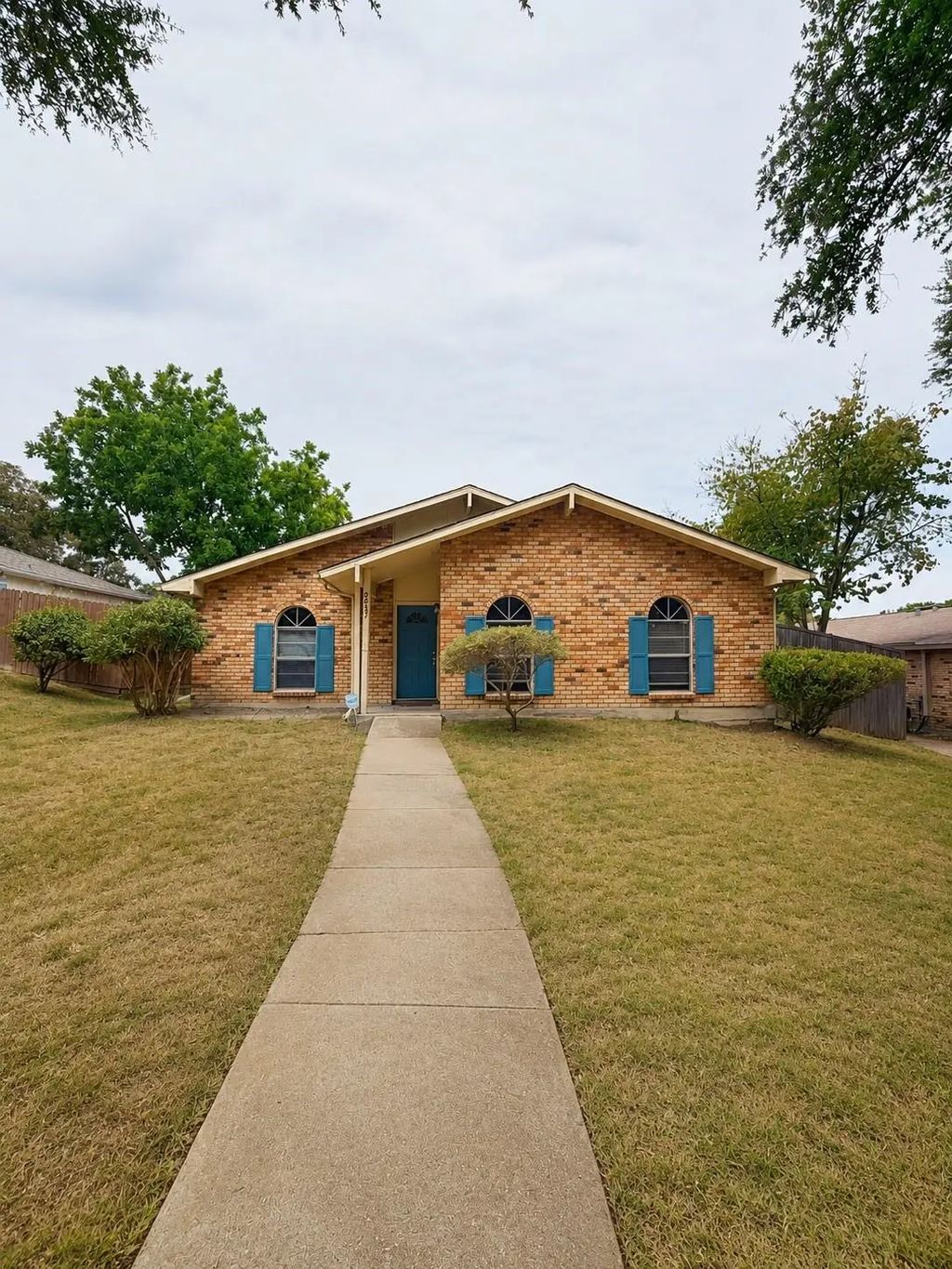 2937 Emberwood Drive, Garland
