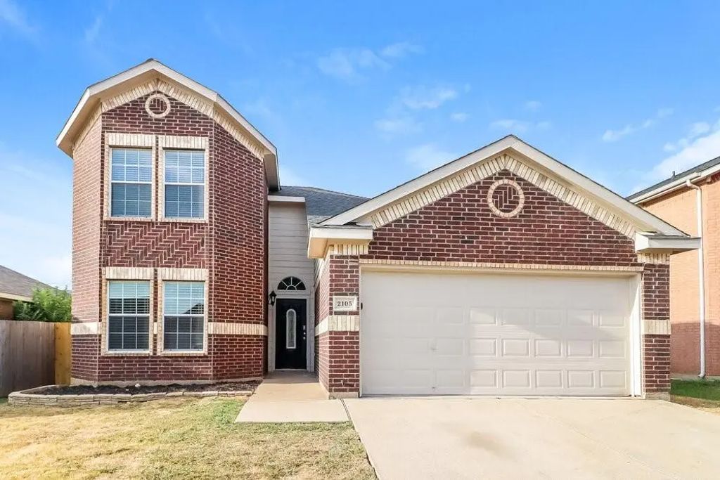 2105 Pacino Drive, Fort Worth