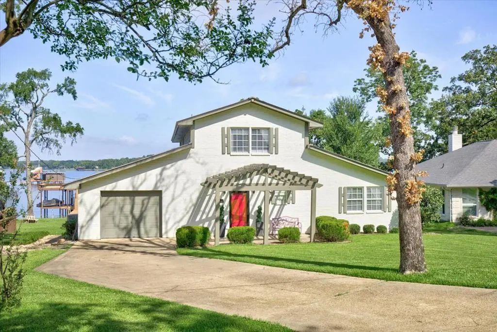 5402 Point Lavista, Malakoff