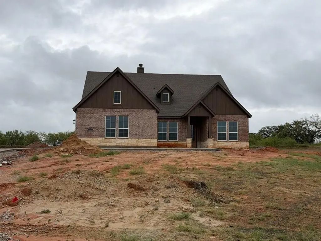 329 Johnny Boy Way, Springtown