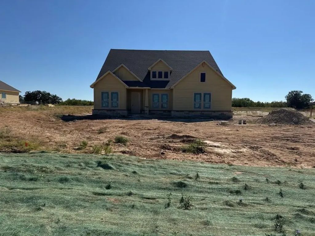 313 Johnny Boy Way, Springtown
