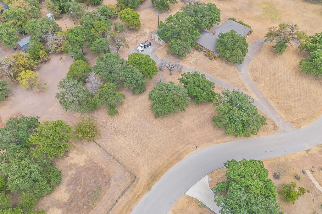 4965 Sunset Circle N, Fort Worth