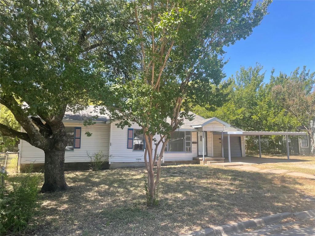 1325 Dartmouth Street, Waco