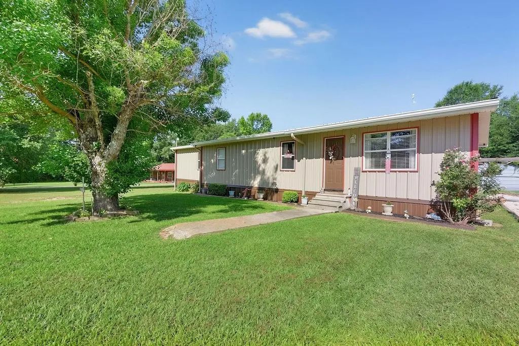 365 H Williams Road, Gilmer