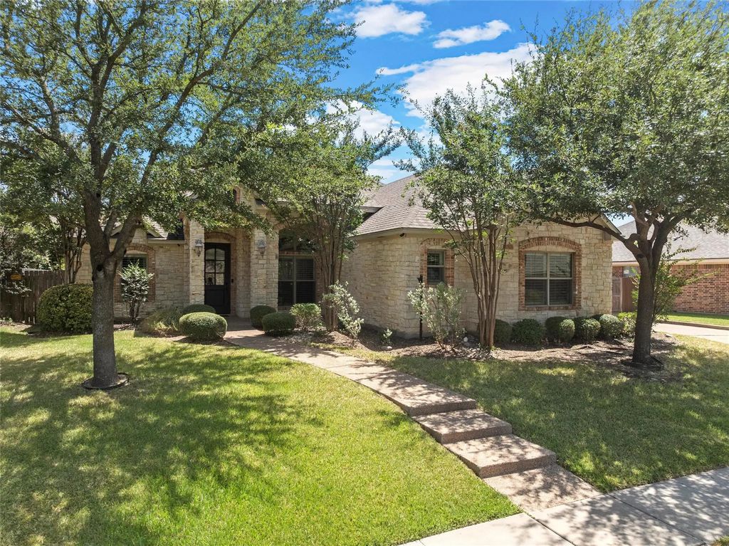 337 Edinburgh Lane, Waco