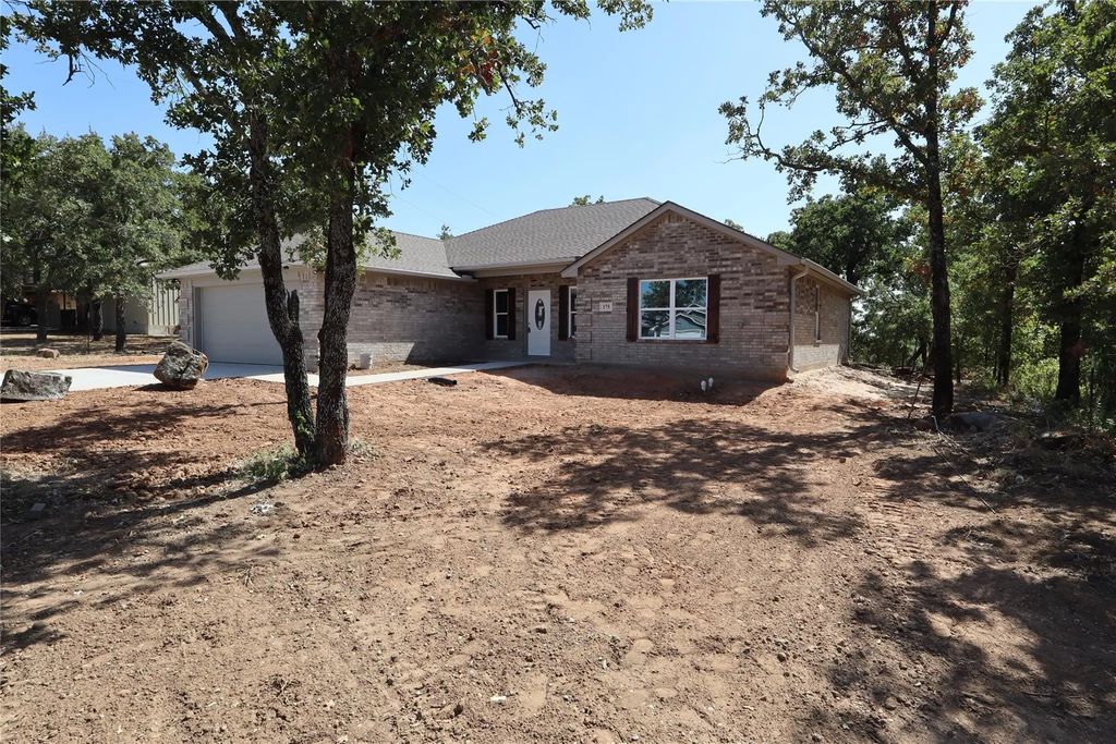 175 Lori Drive, Mineral Wells