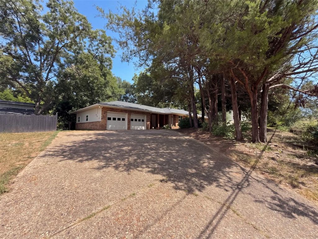 11212 Stuart Street, Brownsboro