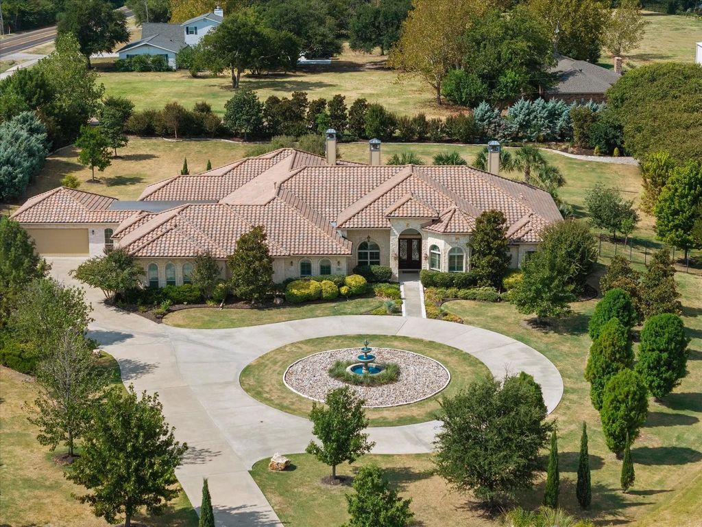 1700 Bison Meadow Lane, Heath