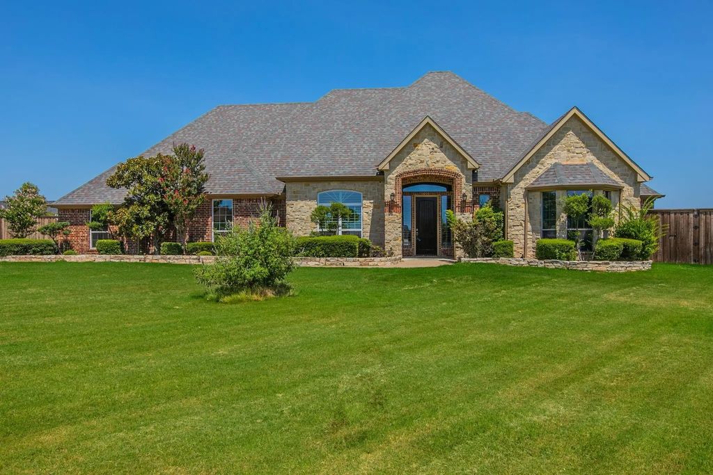 3133 Belmont Lane, Terrell