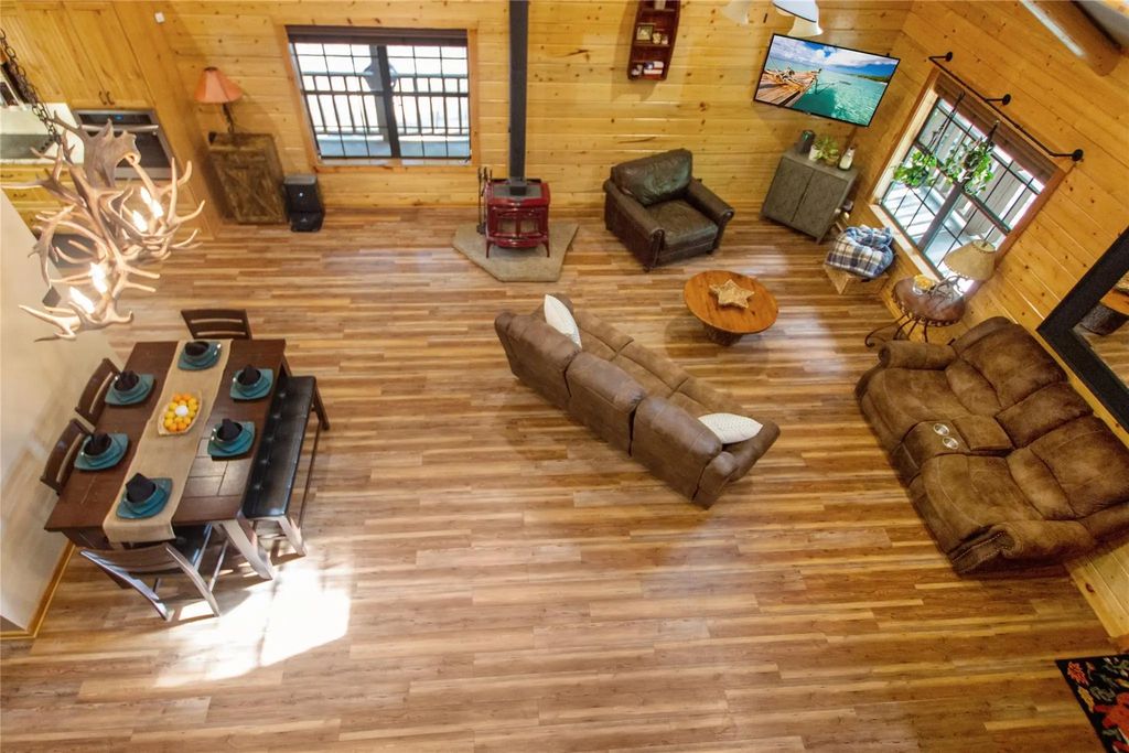 333 Dogwood Trail, Holly Lake Ranch