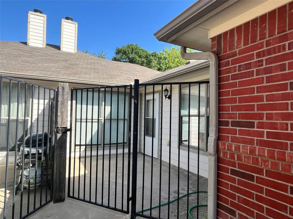 1129 Weston Drive, Garland