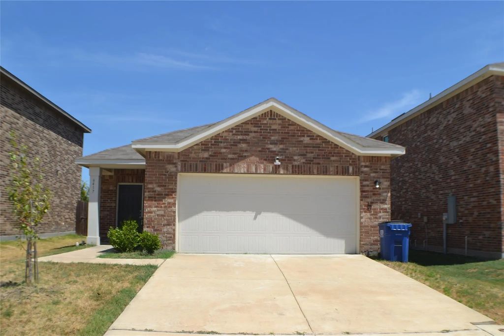 6417 Bishop, Forney