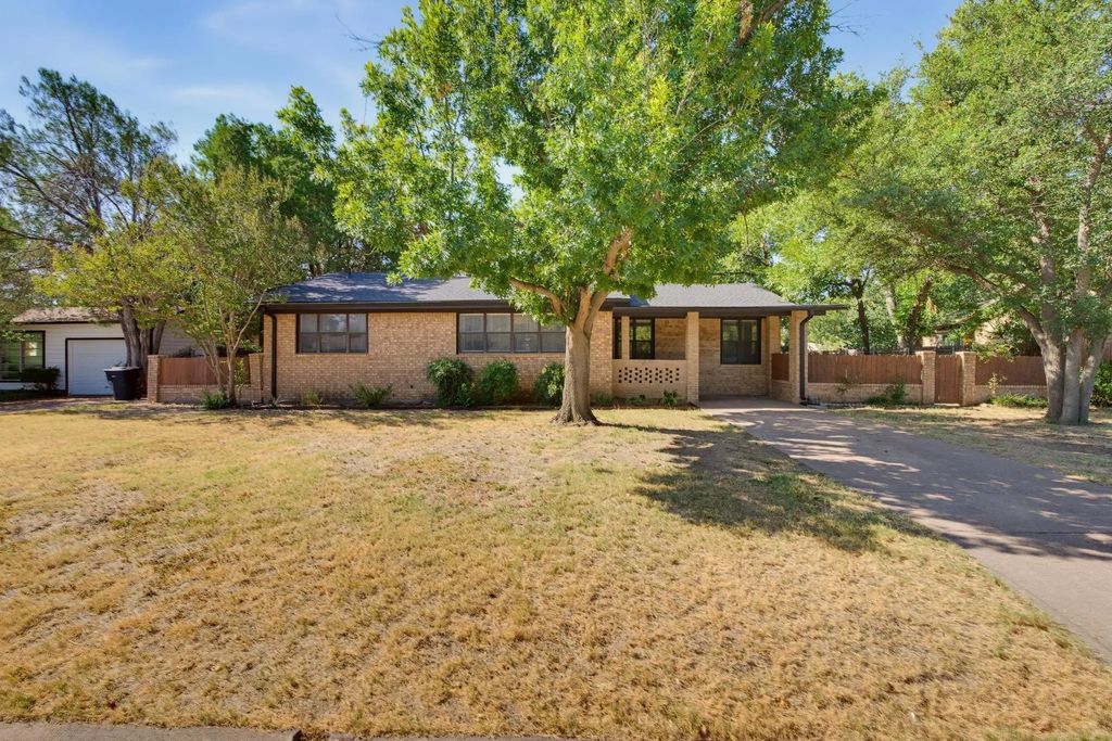 2363 S 34th Street, Abilene