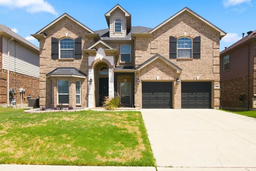 1421 Soaptree Lane, Fort Worth
