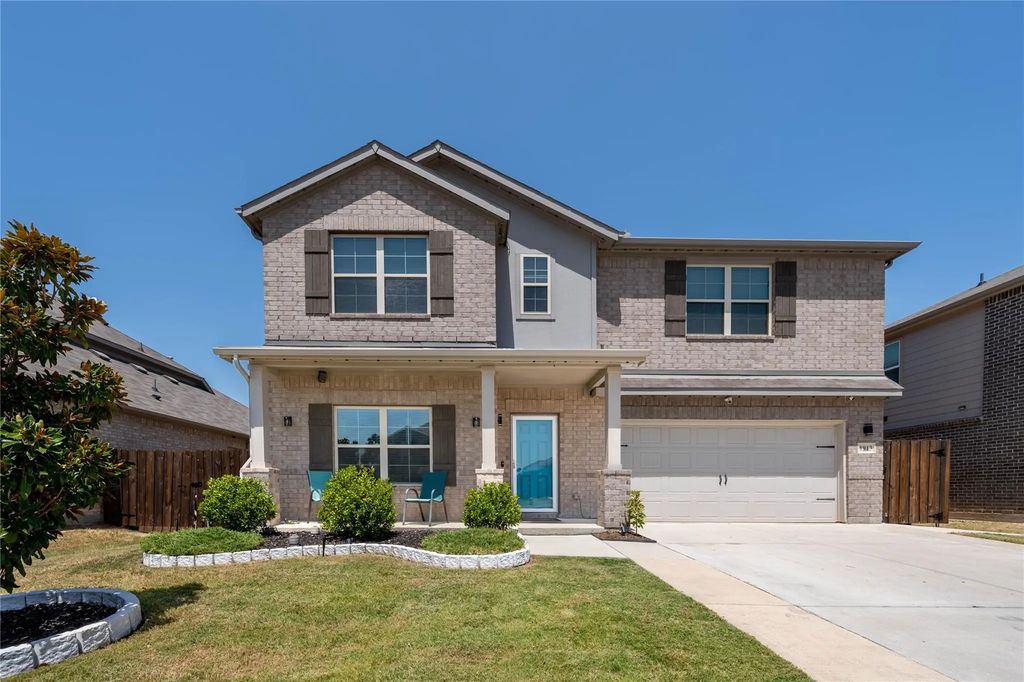 1913 Damianita Drive, Royse City