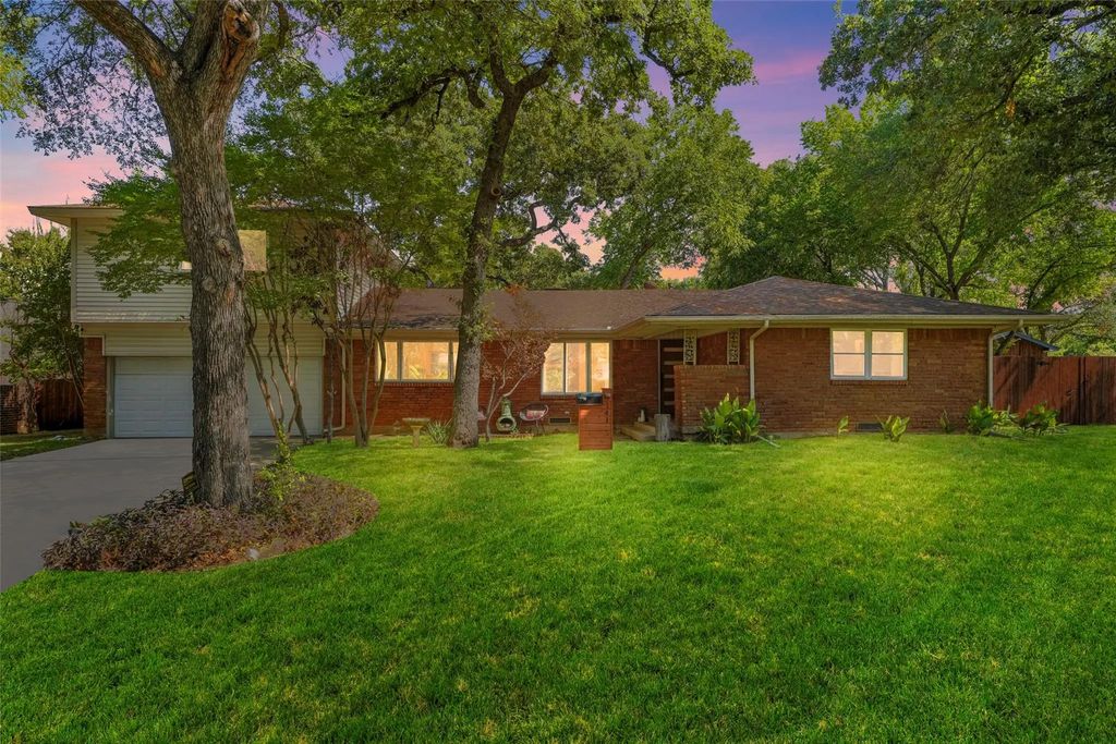 1417 Sylvan Drive, Arlington