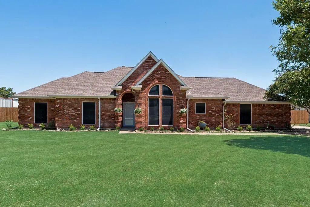12205 Golden Meadow Lane, Forney