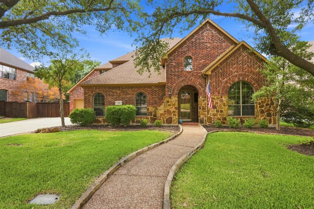 708 Bluffwood Avenue, McKinney