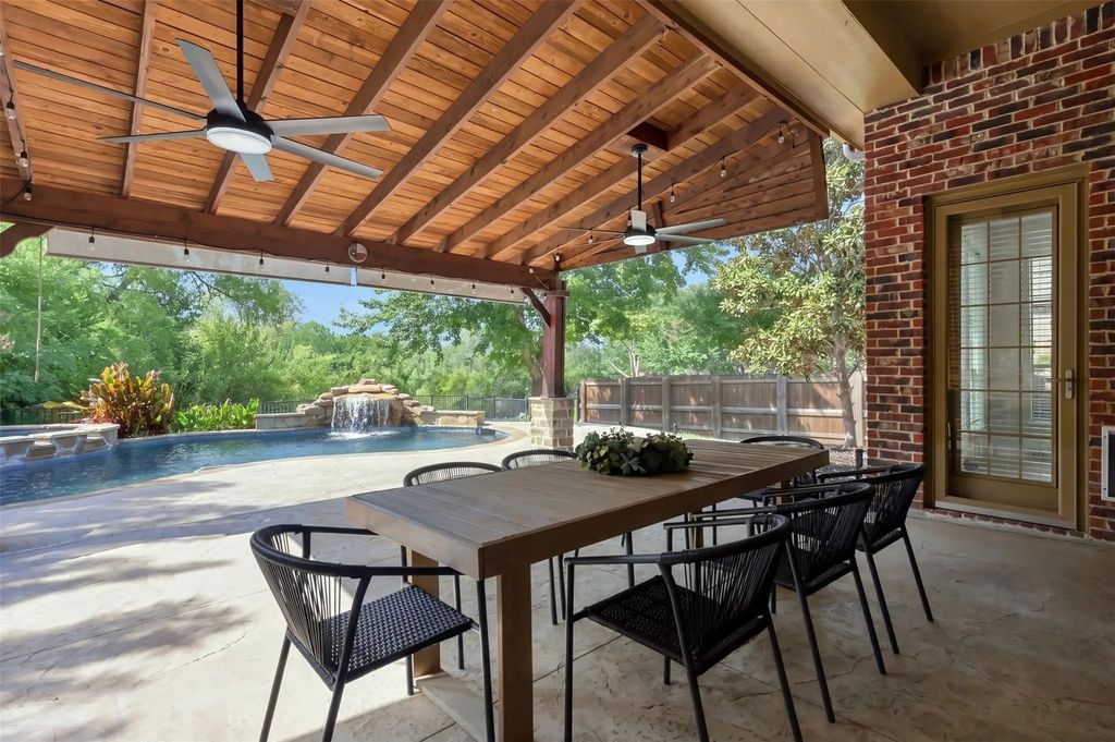 708 Bluffwood Avenue, McKinney