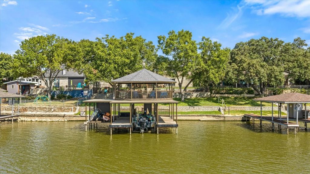 109 Casas Del Sur Street, Granbury