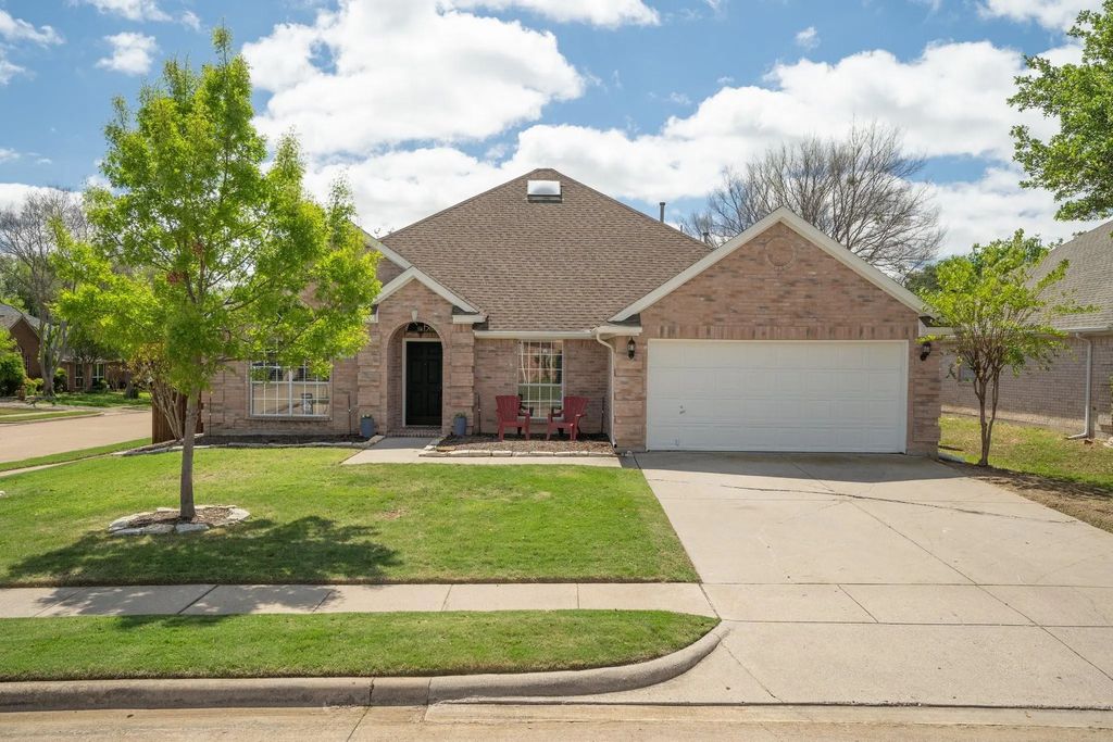 1601 Crabapple Lane, Flower Mound