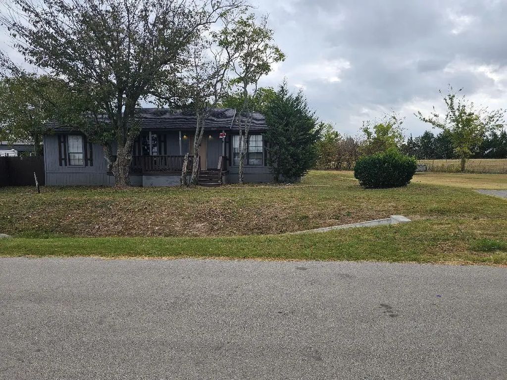 13022 N State Highway 121, Anna