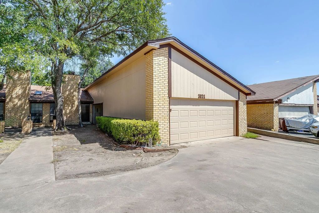 3031 Las Vegas Trail, Fort Worth