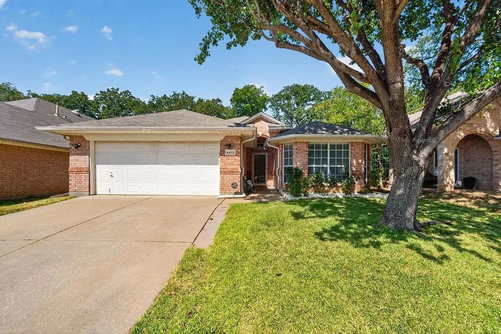 4413 Slick Rock Chase, Fort Worth