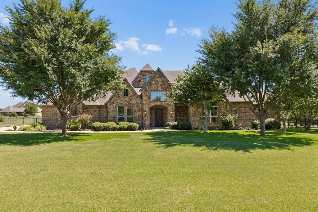 1929 Canyon Road, Celina