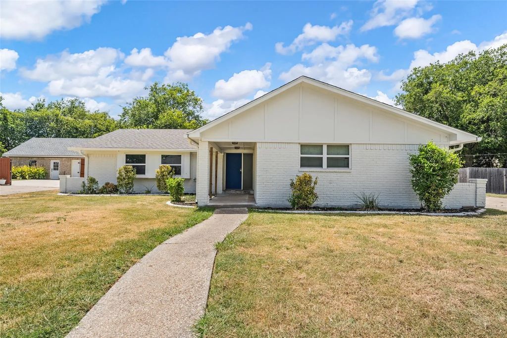 229 Crockett Lane, Hewitt