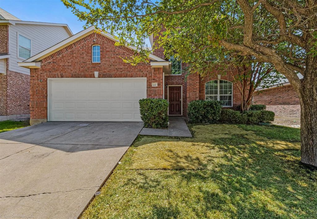 1008 Concan Drive, Forney