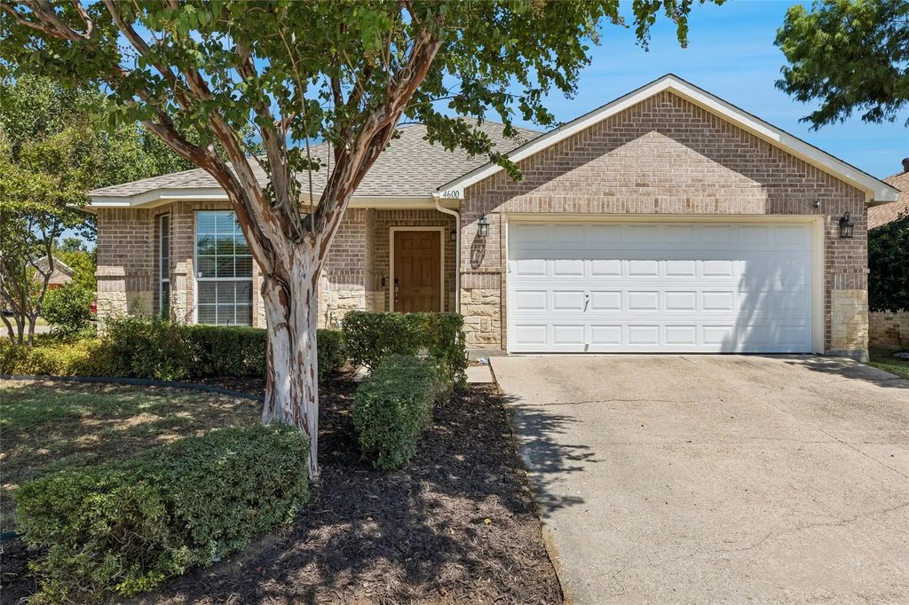 4600 Wheatland Drive, Fort Worth
