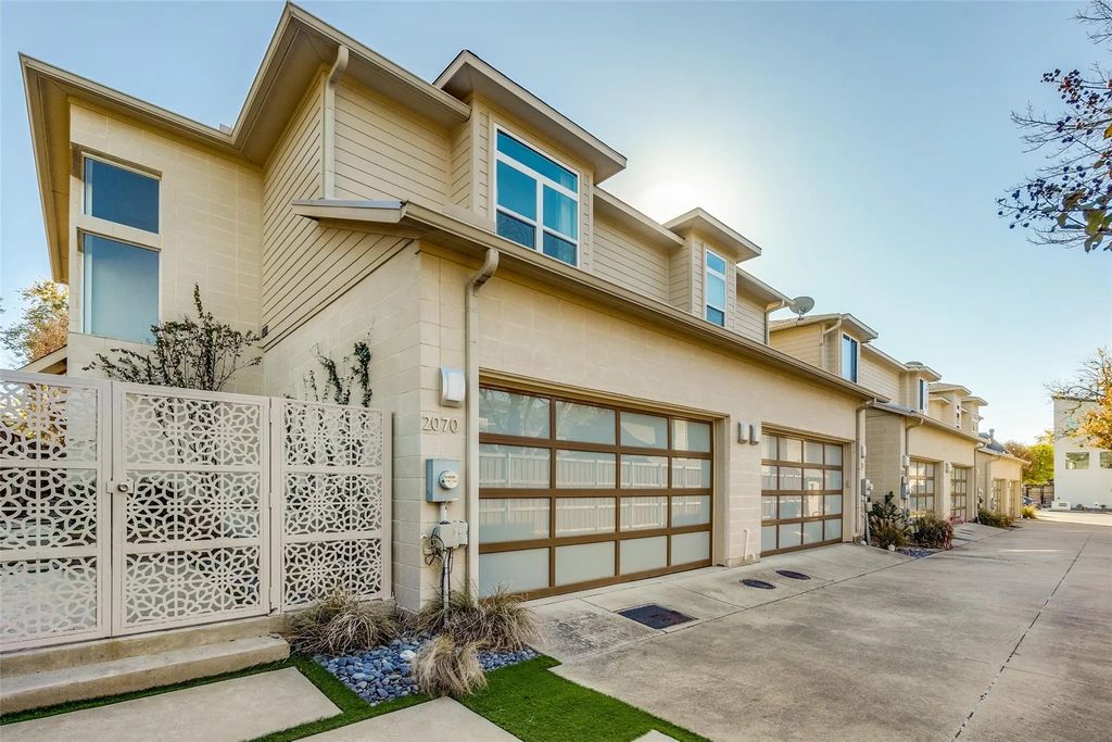 2070 Modern Place, Dallas