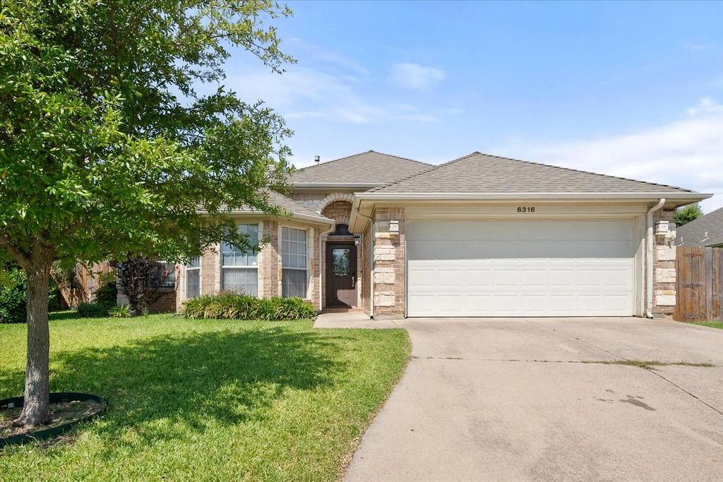 6316 Garwin Drive, Fort Worth