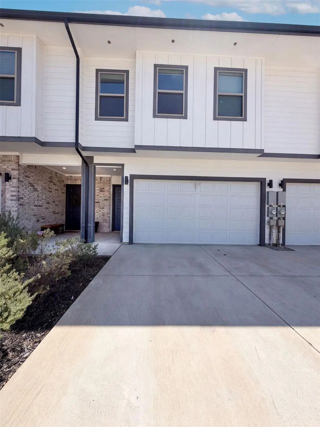 1020 17th Street, Plano