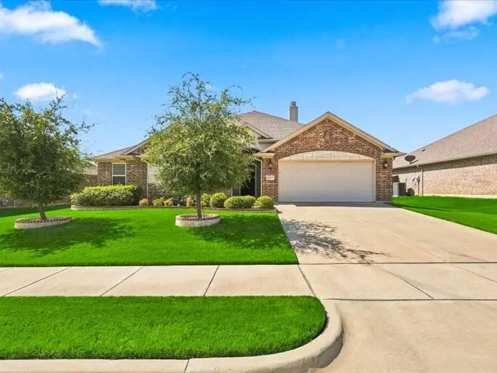 637 Piper Drive, Saginaw