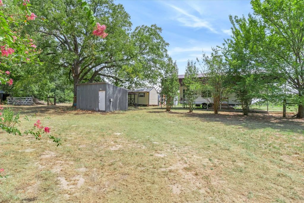 2027 Vz County Road 3104, Edgewood