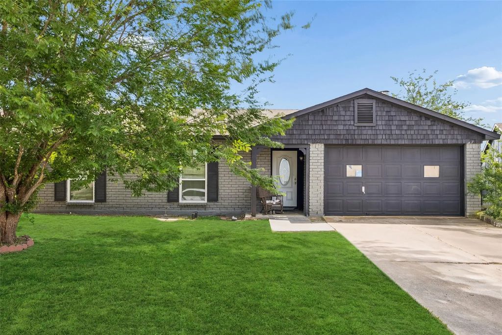 5309 Rutledge Court, The Colony