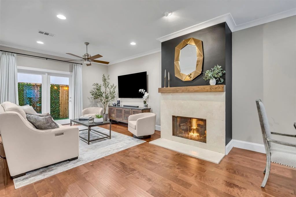 4242 Travis Street 102, Dallas