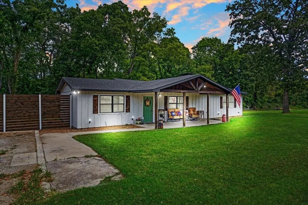 37 Oxford Drive, Gordonville