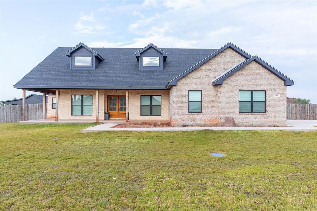 208 Ridge Road, Tuscola