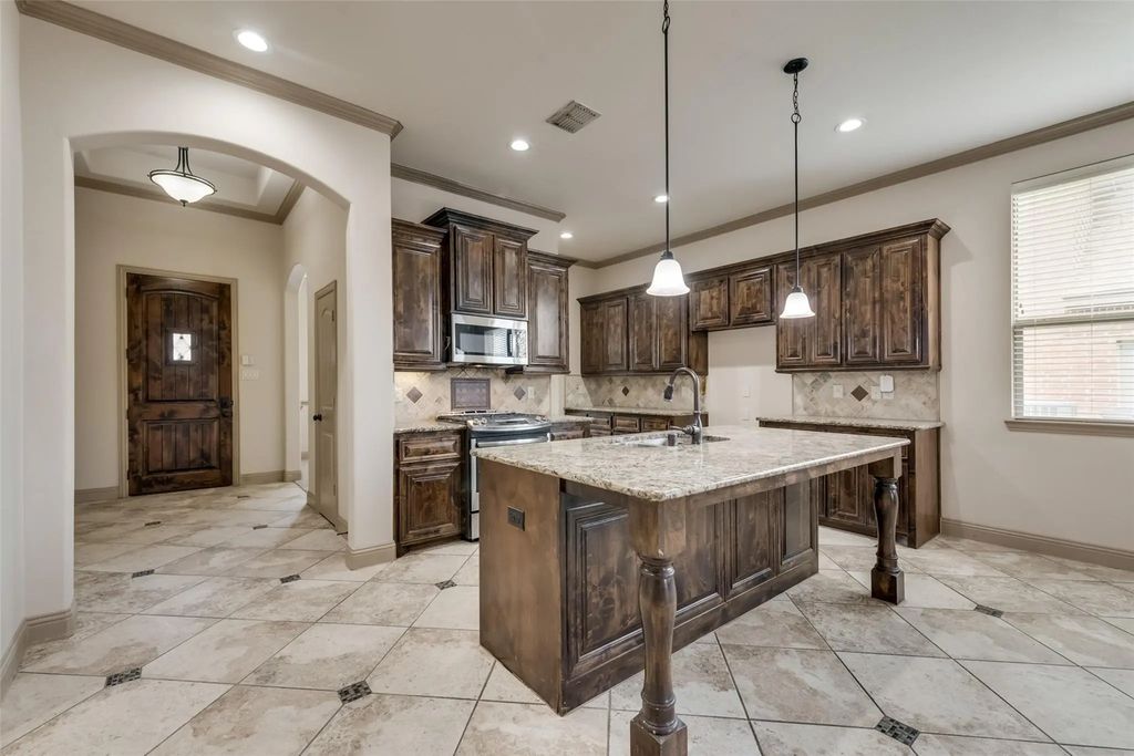3132 Marble Falls Drive, Forney