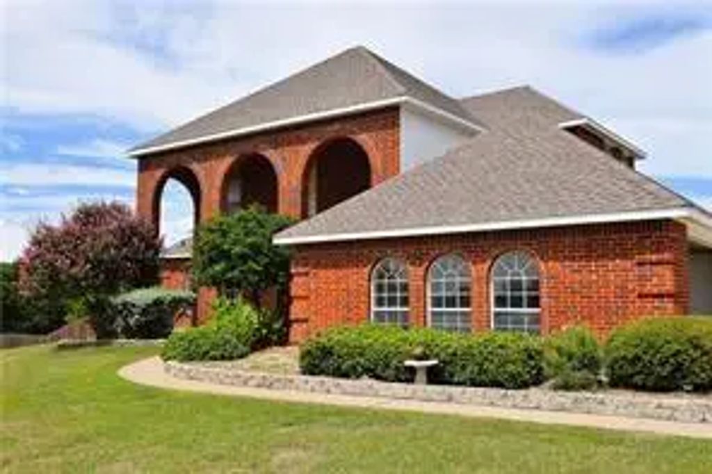 1321 Trophy Court W, Midlothian